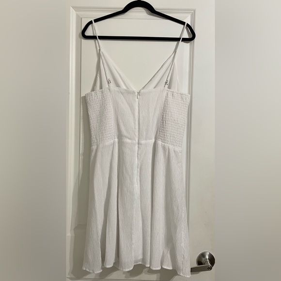 Abercrombie & Fitch White Crinkle Textured Twist-front Mini Dress X-Large Tall - Picture 5 of 14